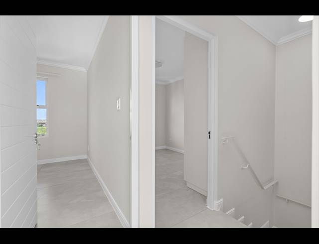 3 BEDROOM TOWNHOUSE TO LET IN SUNNINGDALE